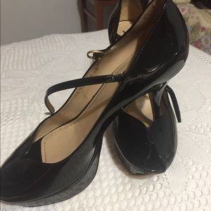 Yves Saint Laurent black stiletto pumps